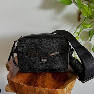 Botkier camera bag